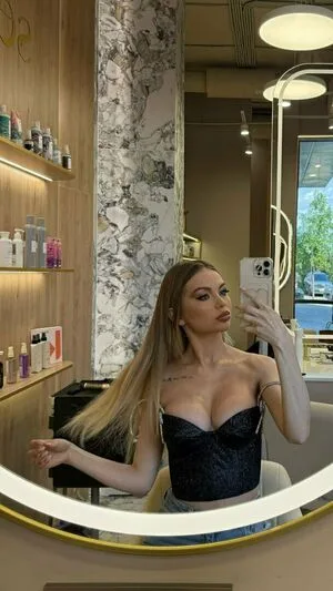 Crystallandysh OnlyFans Leaked Free Thumbnail Picture - #lKfC4zOA4i