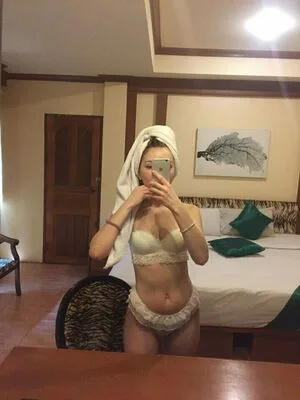 Crystallandysh OnlyFans Leaked Free Thumbnail Picture - #tguVIYkfL9