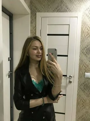 Crystallandysh OnlyFans Leaked Free Thumbnail Picture - #xLjUfL7i96