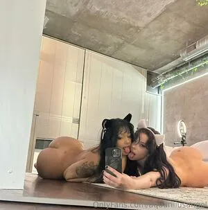 Cryyingsoftlypublic OnlyFans Leaked Free Thumbnail Picture - #9cqwHfGjen