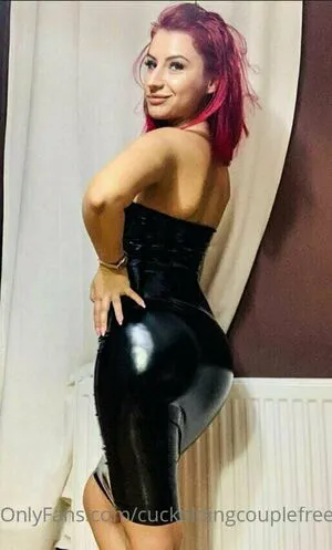 Cuckoldingcouplefree OnlyFans Leaked Free Thumbnail Picture - #OcmQ93bA14