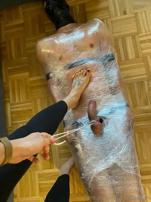 Cuckoldress Lina OnlyFans Leaked Free Thumbnail Picture - #9EjCM5PIVa