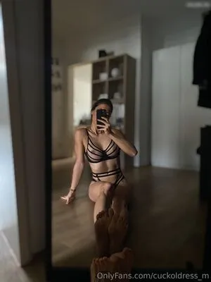 Cuckoldress Lina OnlyFans Leaked Free Thumbnail Picture - #ngPYmpcVy1