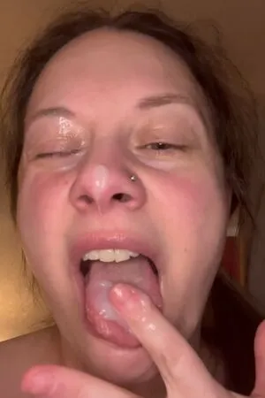 Cum Swallowing OnlyFans Leaked Free Thumbnail Picture - #8HJMisMLSE