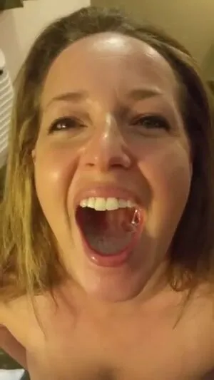 Cum Swallowing OnlyFans Leaked Free Thumbnail Picture - #QRIlz6g3Jk