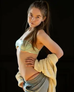 Curious Hour OnlyFans Leaked Free Thumbnail Picture - #QEloVdN8s2