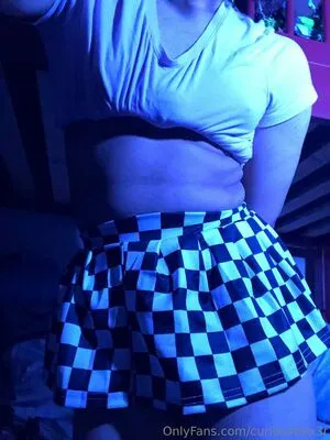 Curiousmix3r OnlyFans Leaked Free Thumbnail Picture - #DAO7OkHoEX