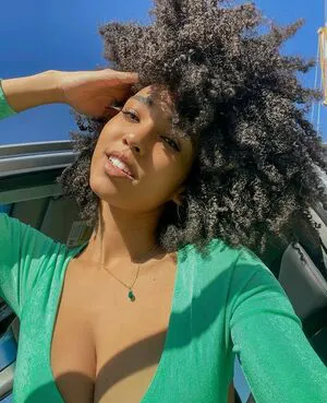 Curlswithv OnlyFans Leaked Free Thumbnail Picture - #zxXf4PzMDX