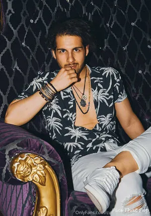 Curly Brown Hairdude OnlyFans Leaked Free Thumbnail Picture - #OyxpUtgYt2