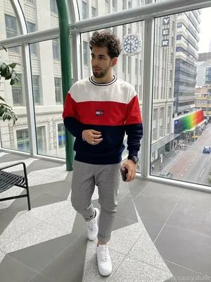Curly Brown Hairdude OnlyFans Leaked Free Thumbnail Picture - #Z0cCeCzxyV