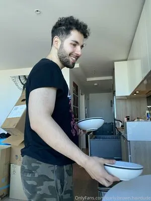 Curly Brown Hairdude OnlyFans Leaked Free Thumbnail Picture - #go6dQJ2P8C
