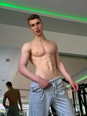 Curly Eric OnlyFans Leaked Free Thumbnail Picture - #R8MGkyf75D