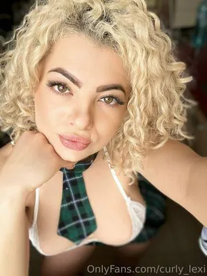 Curly Lexi OnlyFans Leaked Free Thumbnail Picture - #mwNjYK8UJ1