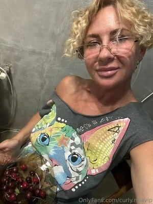 Curly Miavip OnlyFans Leaked Free Thumbnail Picture - #HtpCOvaCsv