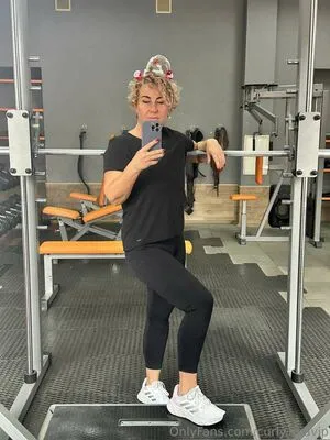 Curly Miavip OnlyFans Leaked Free Thumbnail Picture - #SS61r0bSPe