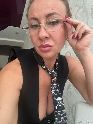Curly Miavip OnlyFans Leaked Free Thumbnail Picture - #uDWHhrWuFH