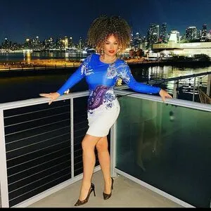 Curly Quennn OnlyFans Leaked Free Thumbnail Picture - #LhAKmK0KxA