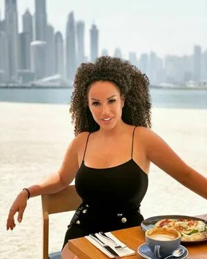 Curly Quennn OnlyFans Leaked Free Thumbnail Picture - #tkZTLLLFLD
