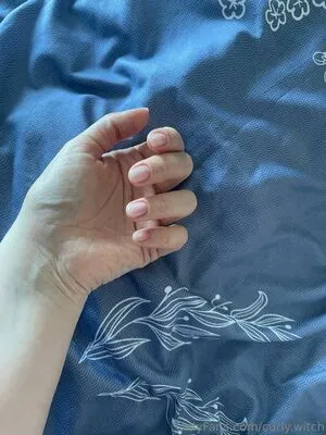 Curly Witch OnlyFans Leaked Free Thumbnail Picture - #kNibyBccag
