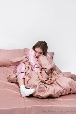 Curlyalisa OnlyFans Leaked Free Thumbnail Picture - #u9w8wKTZRH