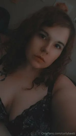 Curlybeeb OnlyFans Leaked Free Thumbnail Picture - #l1M38ensQP