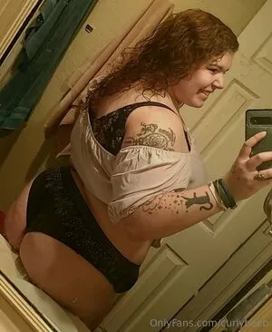 Curlybeeb OnlyFans Leaked Free Thumbnail Picture - #pFsXZeuIpt