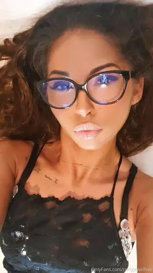 Curlyjewelfree OnlyFans Leaked Free Thumbnail Picture - #KjU3GpyCcz