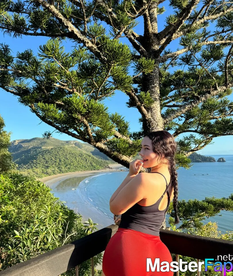 curlymoana