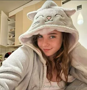Curlymonica OnlyFans Leaked Free Thumbnail Picture - #CWH2PD5twA