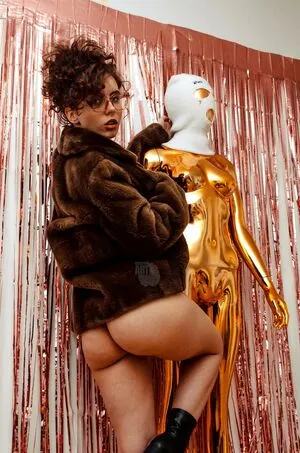 Curlywiktoria OnlyFans Leaked Free Thumbnail Picture - #5REqUUh0EZ