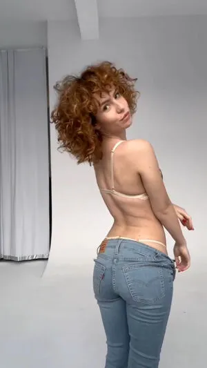 Curlywiktoria OnlyFans Leaked Free Thumbnail Picture - #5tY6UaVfMF