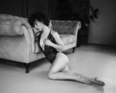 Curlywiktoria OnlyFans Leaked Free Thumbnail Picture - #Bp563NiPhm