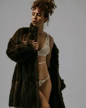 Curlywiktoria OnlyFans Leaked Free Thumbnail Picture - #GZvizXfm18