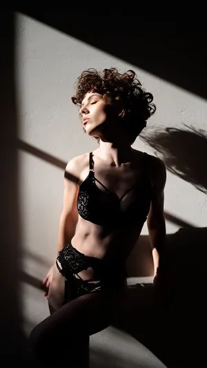 Curlywiktoria OnlyFans Leaked Free Thumbnail Picture - #L4rffoJL5j
