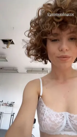 Curlywiktoria OnlyFans Leaked Free Thumbnail Picture - #VY1PCDhWB2