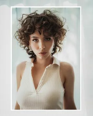 Curlywiktoria OnlyFans Leaked Free Thumbnail Picture - #YG1qhJr787