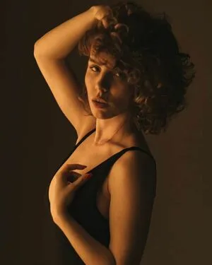Curlywiktoria OnlyFans Leaked Free Thumbnail Picture - #YSnbnxeys6