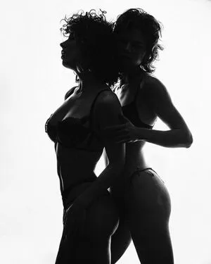 Curlywiktoria OnlyFans Leaked Free Thumbnail Picture - #bAHlWF3wu1
