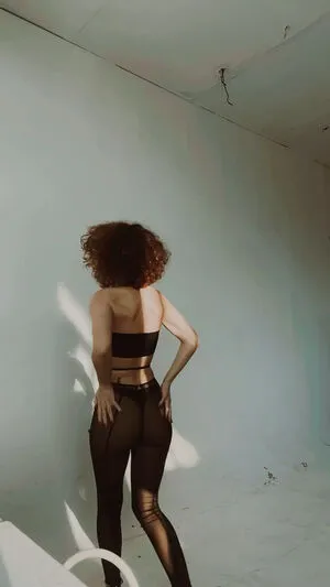 Curlywiktoria OnlyFans Leaked Free Thumbnail Picture - #iNIT5D7lAX