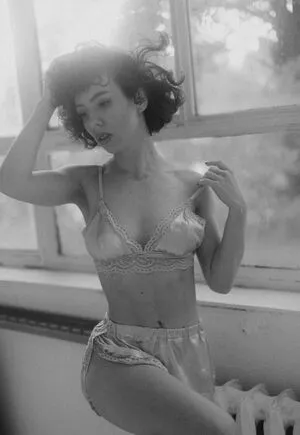 Curlywiktoria OnlyFans Leaked Free Thumbnail Picture - #mnuVGA0Wv2