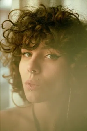 Curlywiktoria OnlyFans Leaked Free Thumbnail Picture - #nMlNGhmwo2
