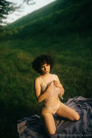 Curlywiktoria OnlyFans Leaked Free Thumbnail Picture - #oHQ2dUZc6E