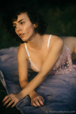Curlywiktoria OnlyFans Leaked Free Thumbnail Picture - #ylASdczV7P