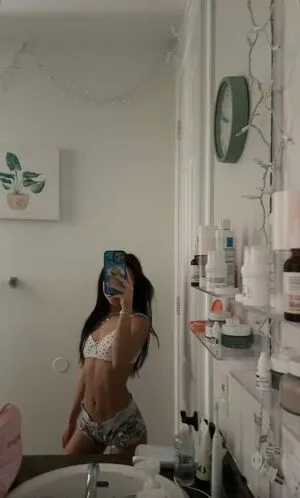 Curlywiktoria OnlyFans Leaked Free Thumbnail Picture - #b6APsx9nBQ