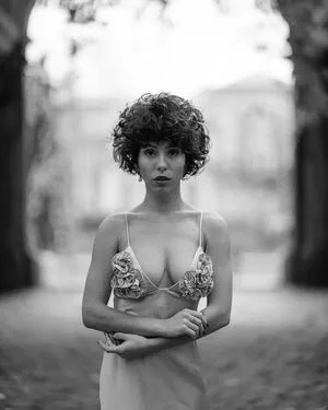 Curlywiktoria OnlyFans Leaked Free Thumbnail Picture - #okoVAZ25VX