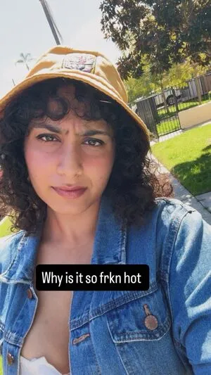 Curlywurdy OnlyFans Leaked Free Thumbnail Picture - #MmdmvZ9E1g