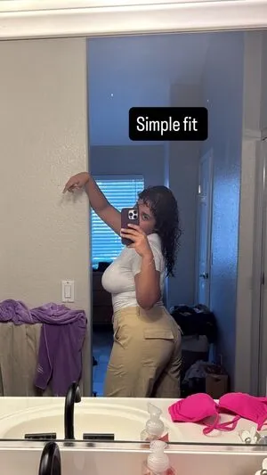 Curlywurdy OnlyFans Leaked Free Thumbnail Picture - #ULRdj3Or9a