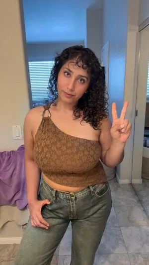 Curlywurdy OnlyFans Leaked Free Thumbnail Picture - #dyn6dEZIGb