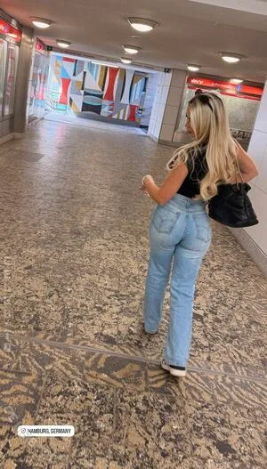 Curlyxox OnlyFans Leaked Free Thumbnail Picture - #GHpt4GfDC3