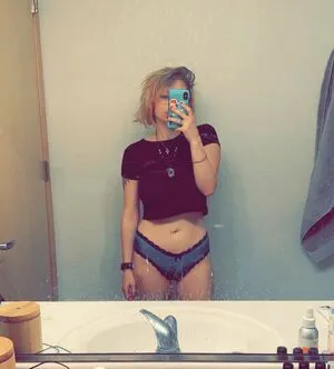 Curthobain OnlyFans Leaked Free Thumbnail Picture - #HbqSliaPm1